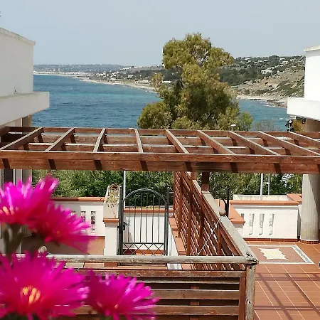 펜션 Casa Baia Smeraldo 레우카