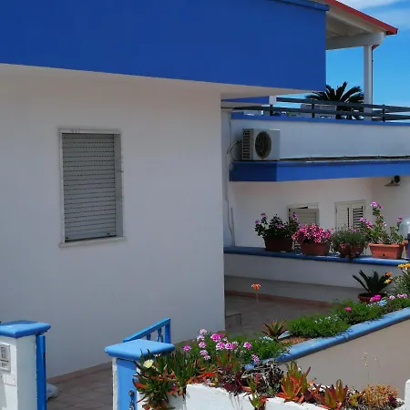 בית נופש Casa Baia Smeraldo *